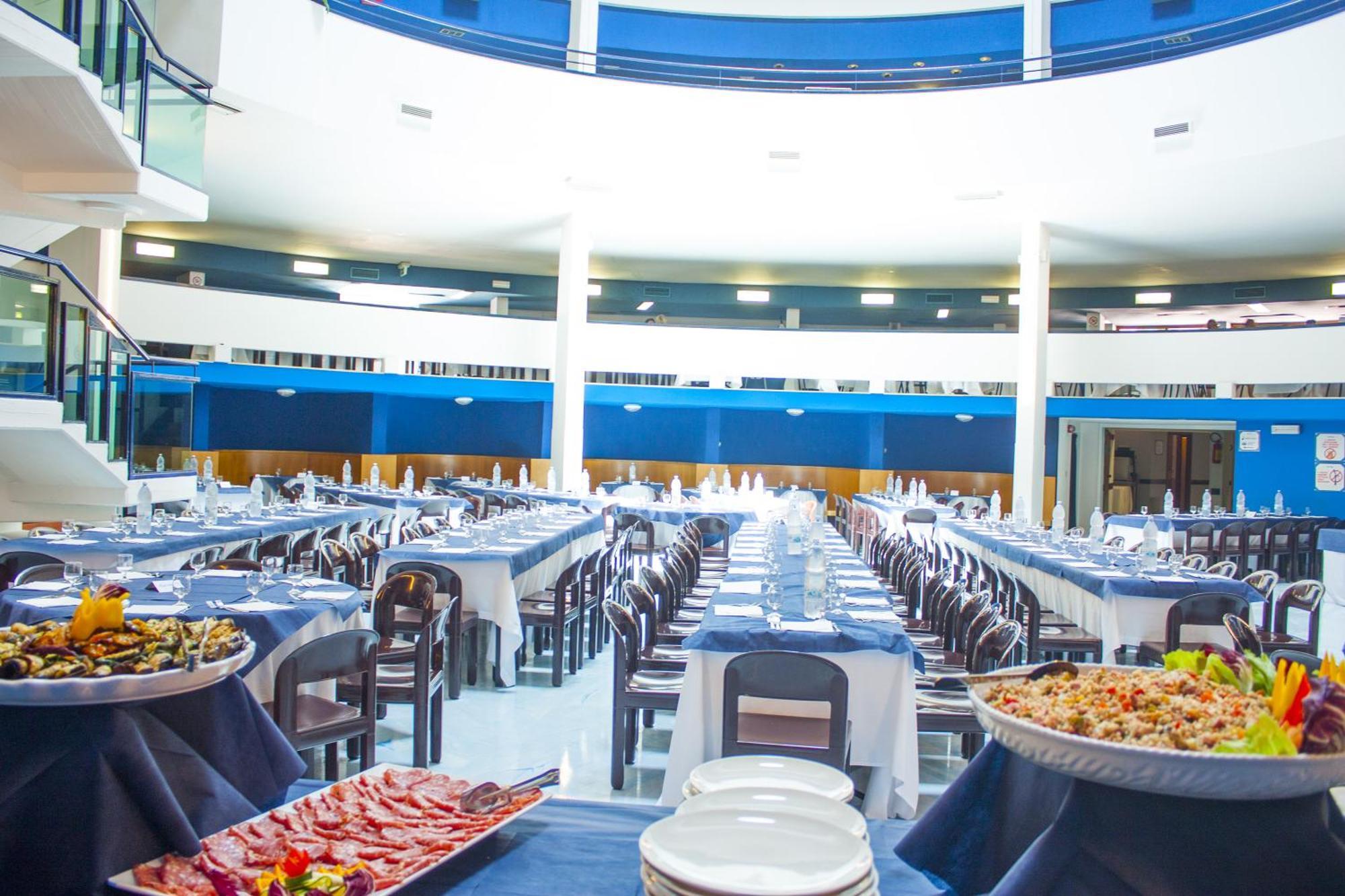 Corvino Resort Монополи Екстериор снимка