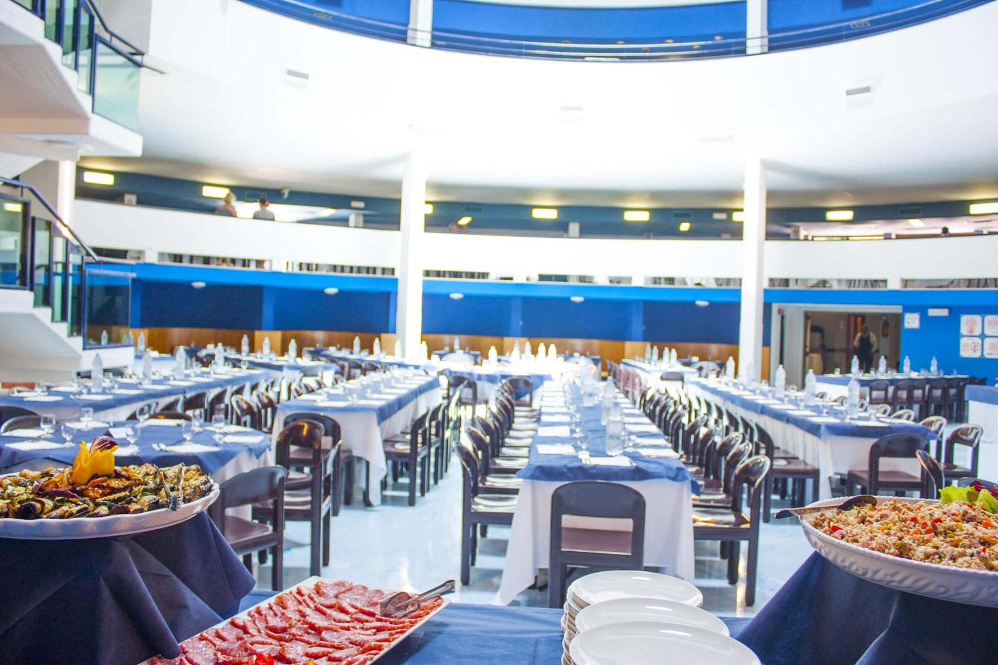 Corvino Resort Монополи Екстериор снимка