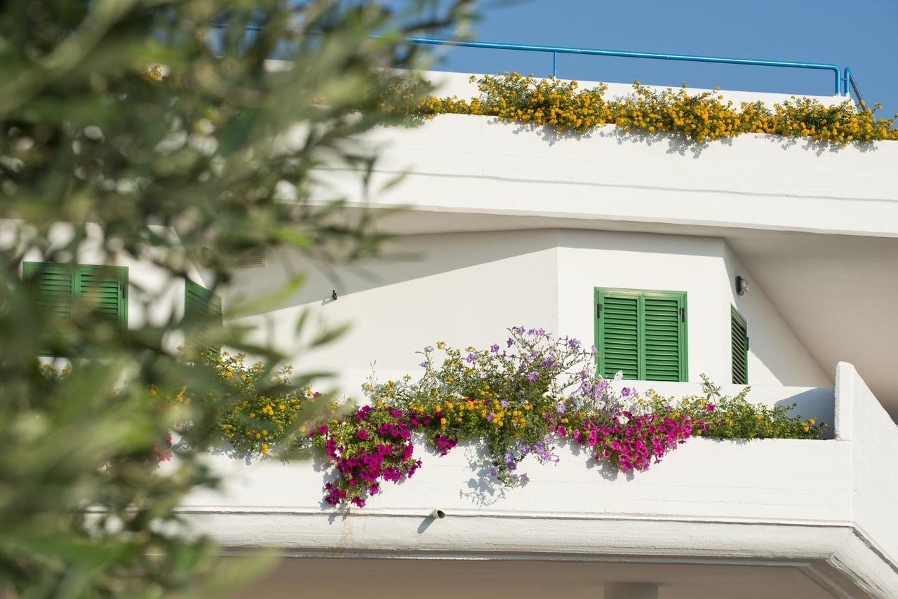 Corvino Resort Монополи Екстериор снимка