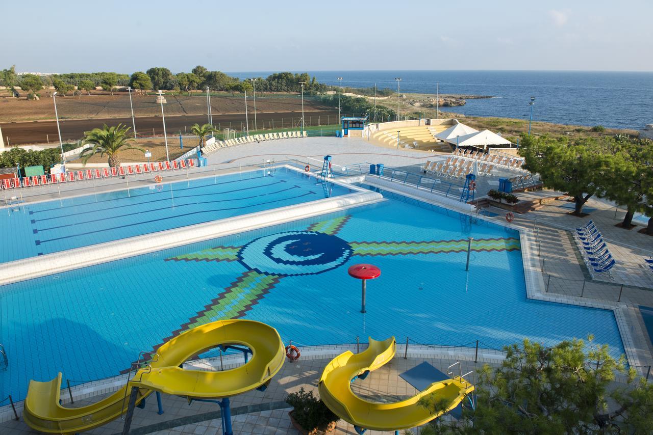 Corvino Resort Монополи Екстериор снимка